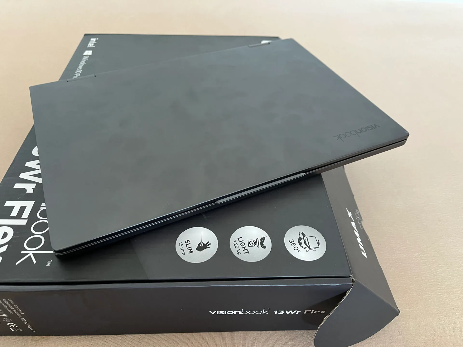 Notebook Umax VisionBook 13Wr Flex